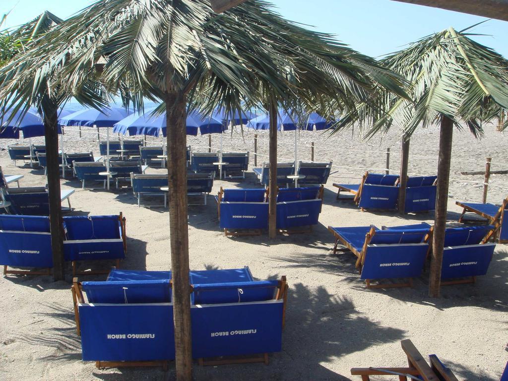 Case Borgo Vacanze Letojanni Exterior foto